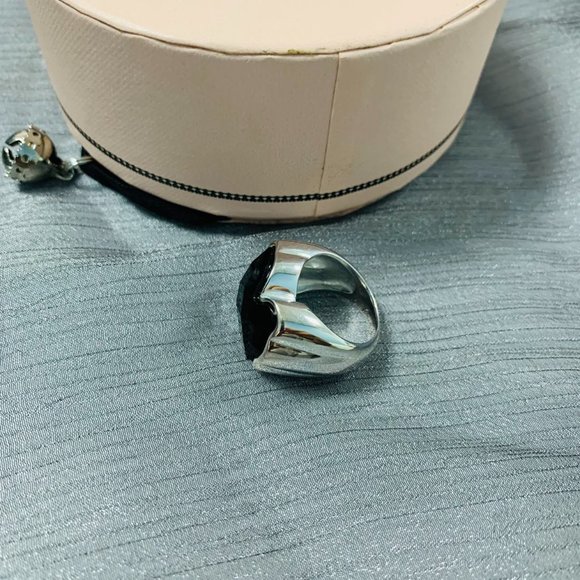 TOUS Ring Big Silver TOUS Color Ring with faceted onyx Women Jewelry 56# - Picture 3 of 13